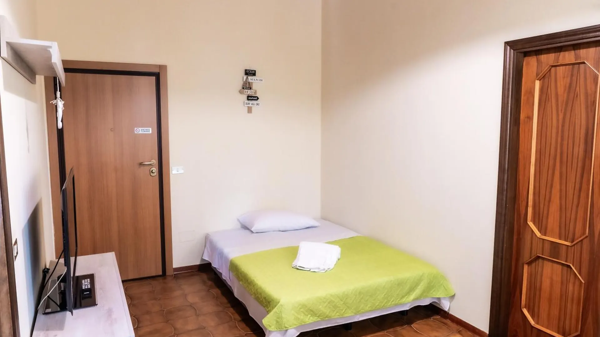 La Casa Di Carlotta Privat Parking Free 5 Min Dal Mare Apartment Cattolica 0*,
