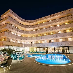 4* Szálloda Waldorf Palace